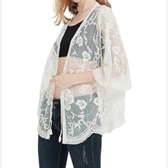 LC Lauren Conrad Other - Lauren Conrad  Floral Lace Kimono Cardigan